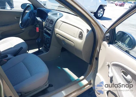 2002 Kia Rio Cinco из США, поврежденный, VIN KNADC163926066740